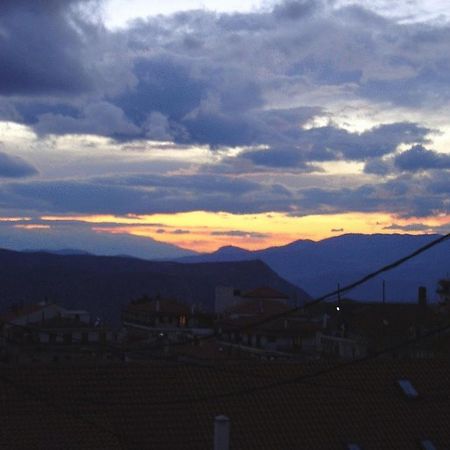 Ariadne Guesthouse Arachova Exterior photo