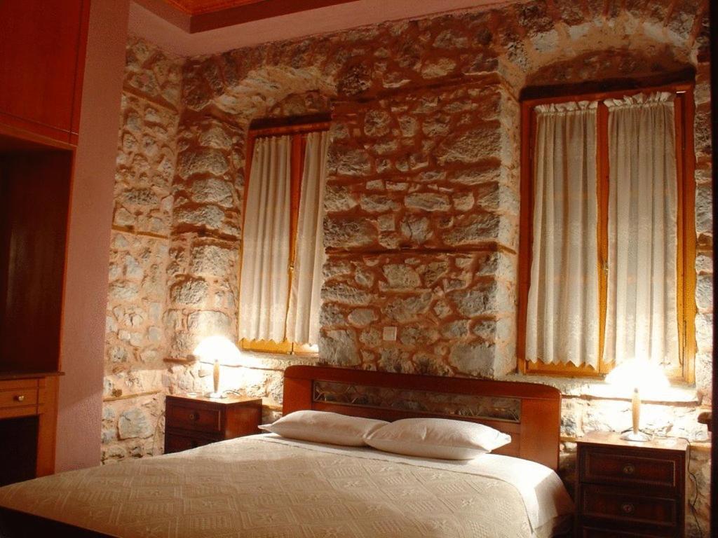 Ariadne Guesthouse Arachova Room photo